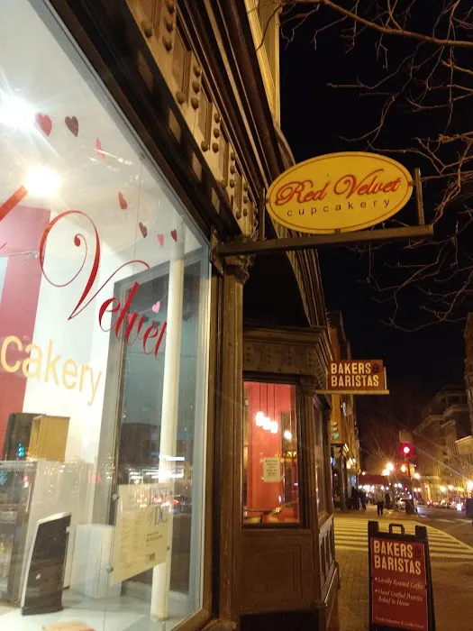 Red Velvet Cupcakery Picture 4