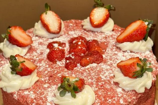 Sweet Bonds Caked Up Creations