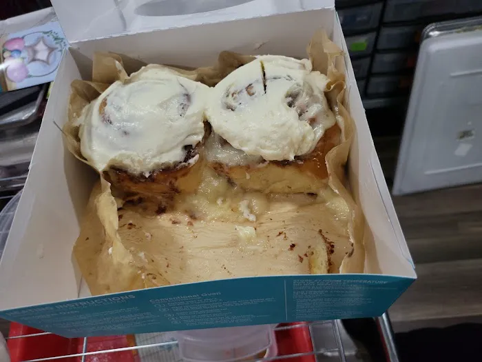 Cinnabon Picture 2