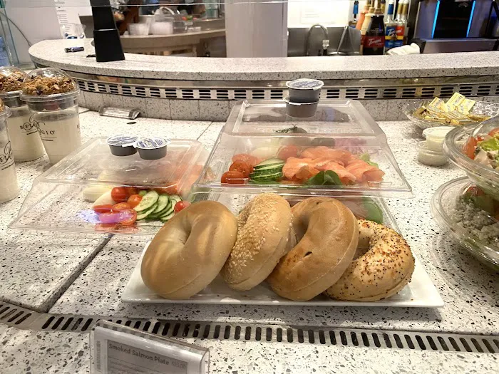 Bellagio Patisserie Picture 3