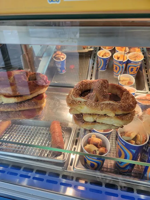 Auntie Anne's Picture 5
