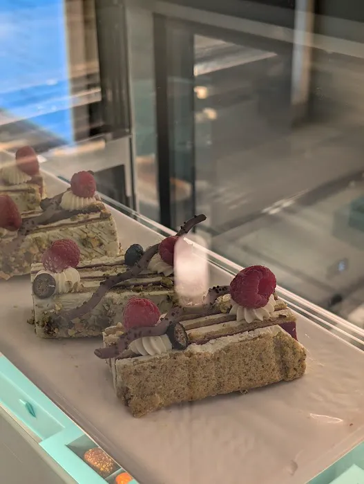 Capital Confectionery Picture 1
