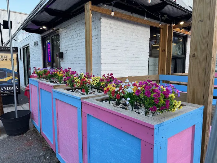 Lil’ Cakes & Creamery Picture 7