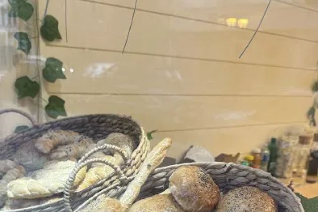 Sharbat Bakery & Cafe (Old Town)