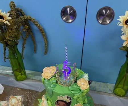 Tiffanys Bakery