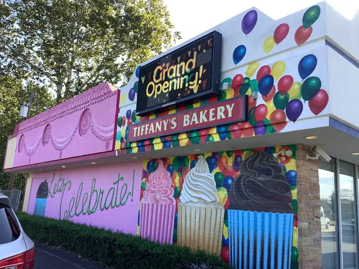 Tiffanys Bakery Picture 6