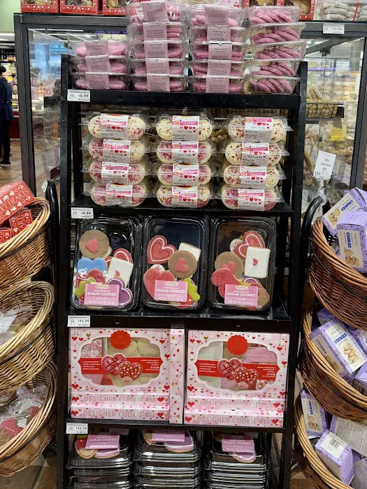 Whole Foods Bakery Picture 3