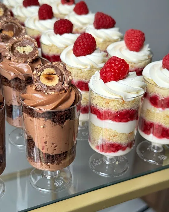 PJ's Cakes & More Picture 7