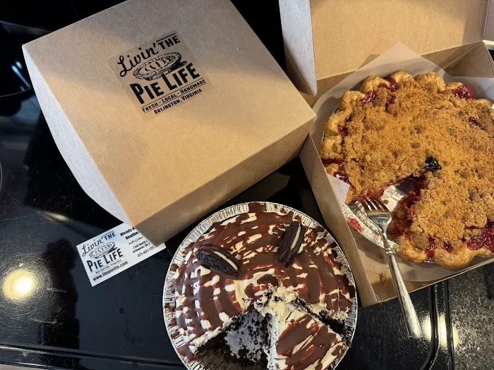 Livin' The Pie Life Picture 4