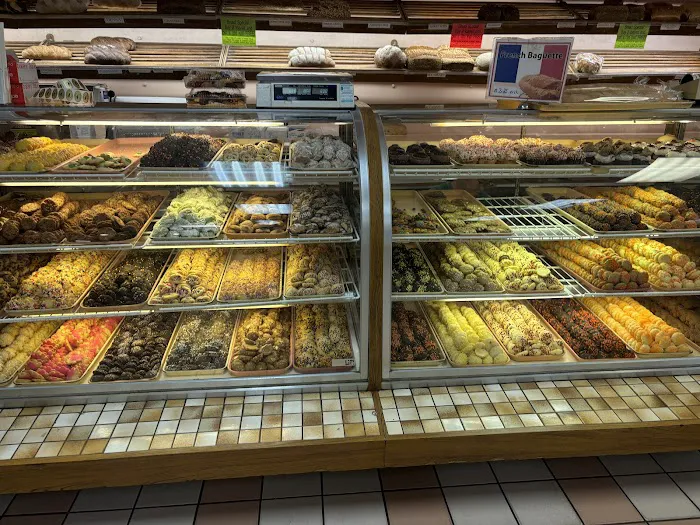 Heidelberg Pastry Shoppe Picture 2