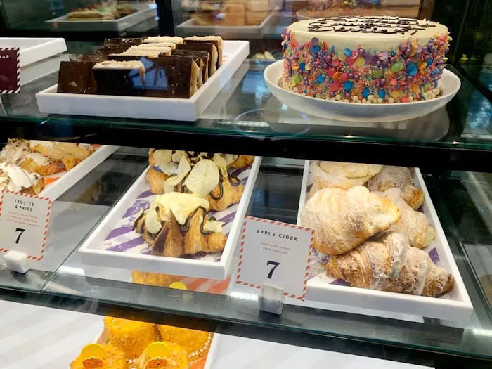 Sidekick Bakery Picture 9