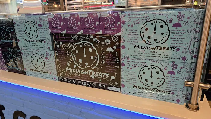 MidnighTreats Picture 6