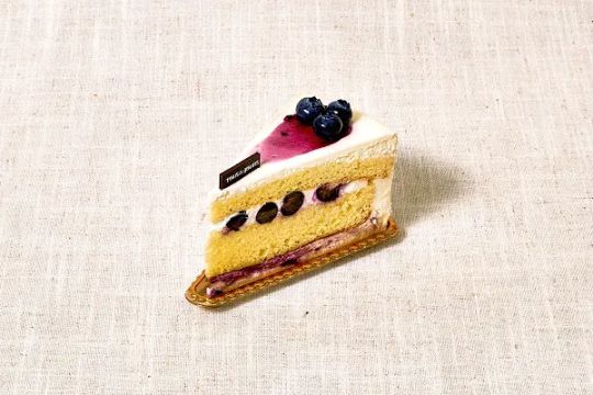 Tous les Jours Bakery and Cafe