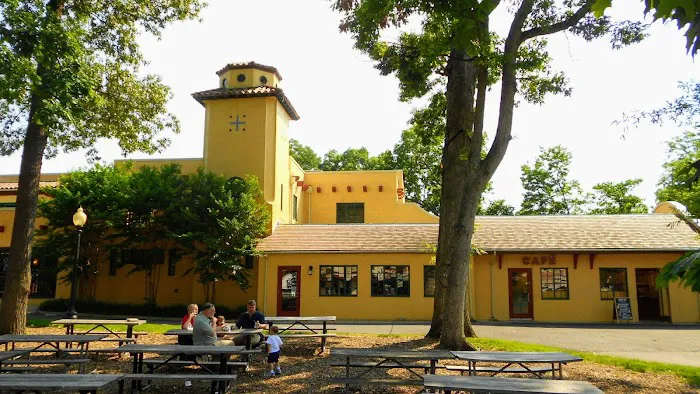 Praline Bakery at Glen Echo Park Picture 2