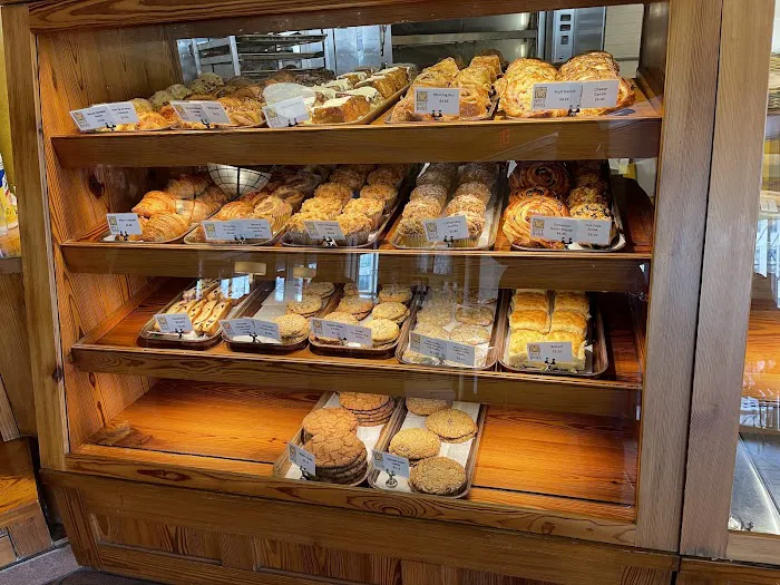 Best Buns Bakery & Burgers Picture 9