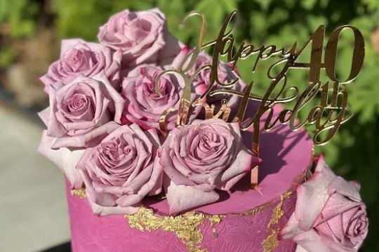 L A Custom Cakes