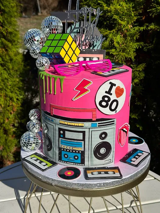 L A Custom Cakes Picture 4