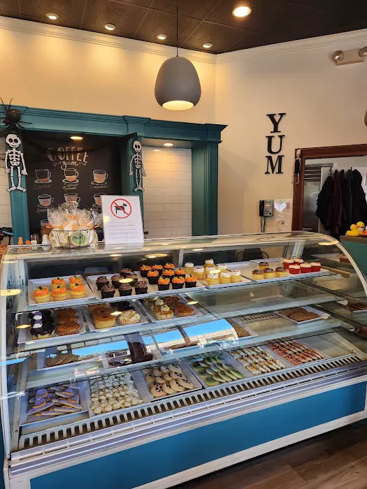 Hollin Hall Pastry Shop Picture 2