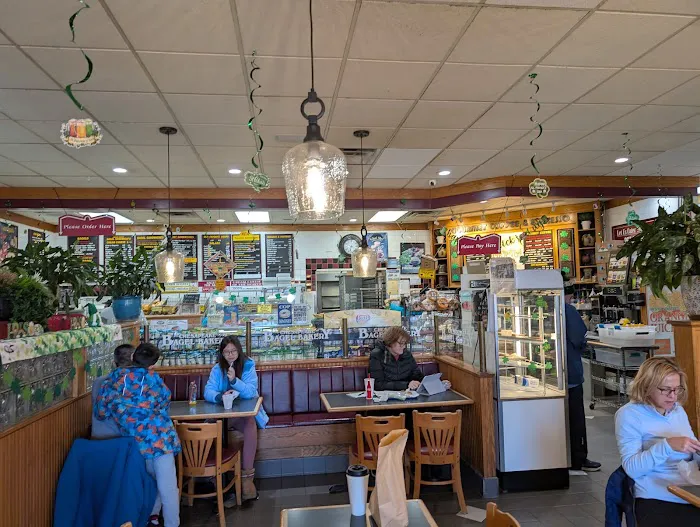 Chesapeake Bagel Bakery Picture 2