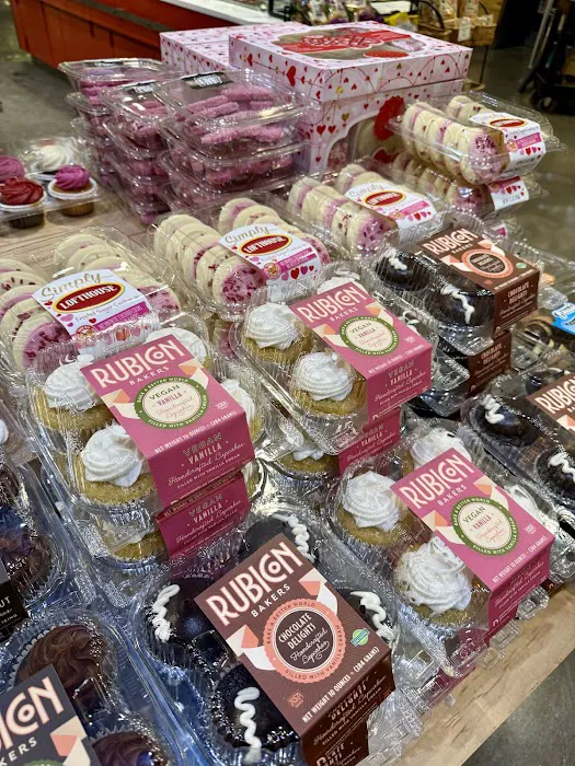 Whole Foods Bakery Picture 3