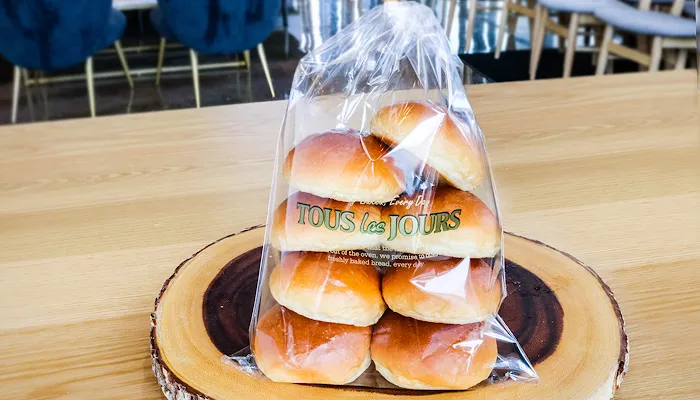 Tous les Jours Bakery and Cafe Picture 2