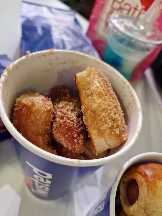 Auntie Anne's Picture 8
