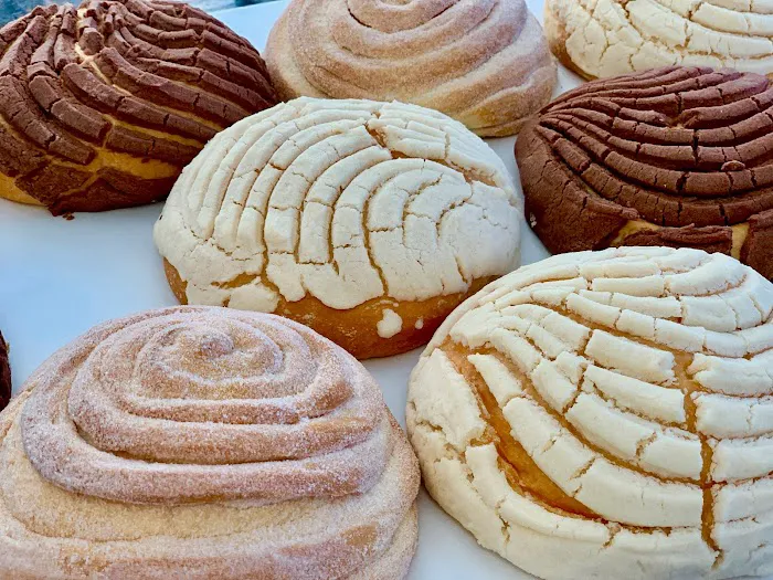 Panaderia Mi Pueblo Picture 3