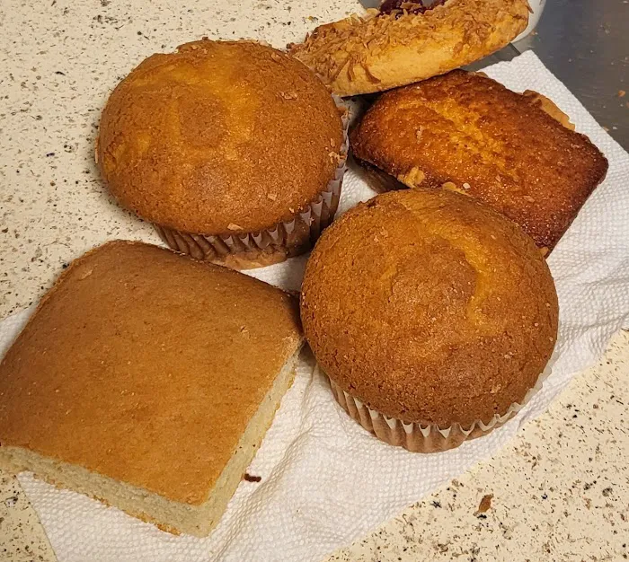 Panaderia Mi Pueblo Picture 10