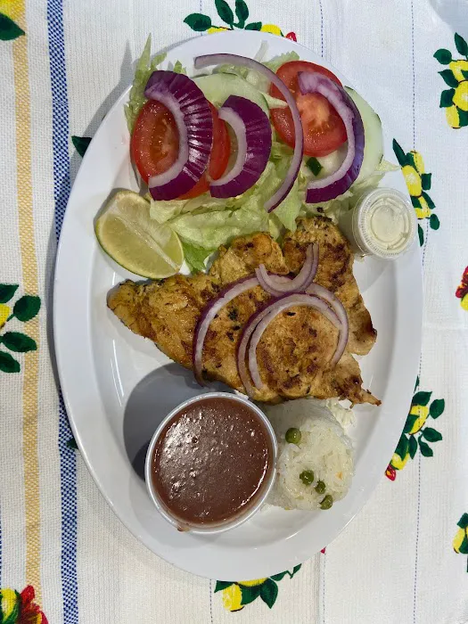 Flor Blanca Bakery and cafe Picture 2