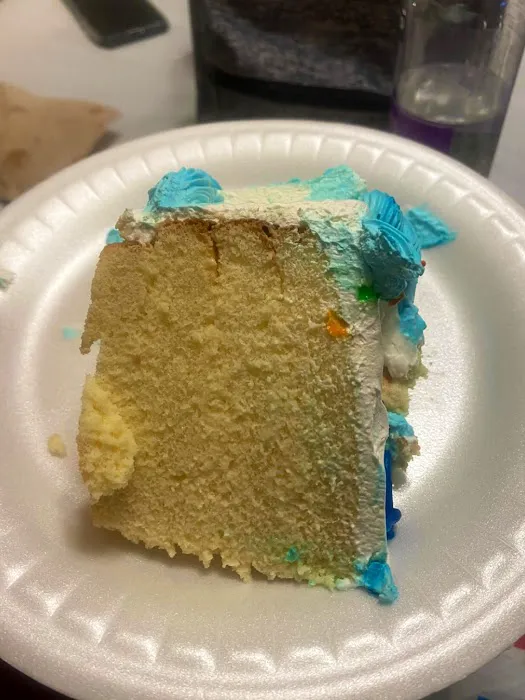 Castro's Bakery Picture 7