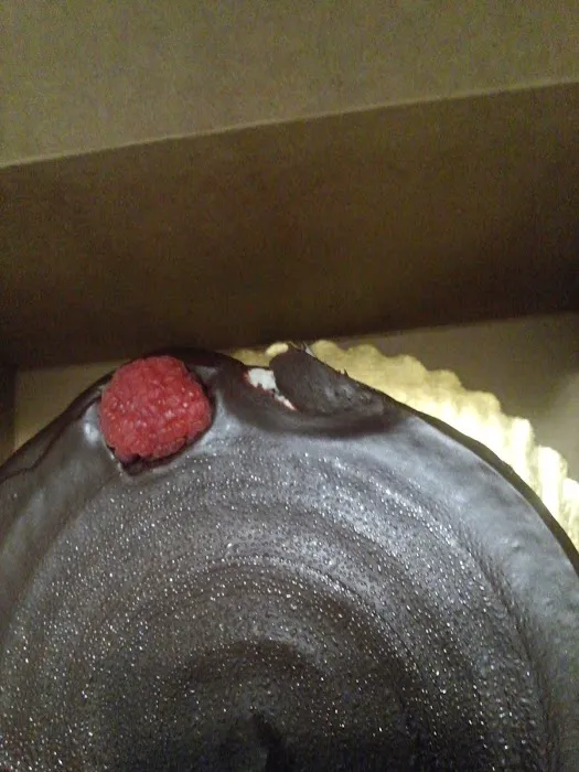 CakeLove (Warehouse) Picture 5