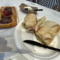 Paris Baguette ico
