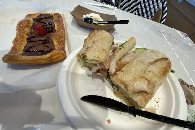 Paris Baguette