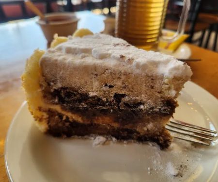 Dama Restaurant and Pastry
