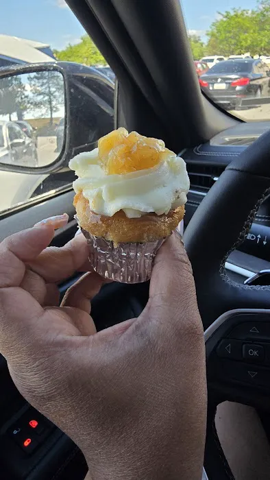 Simply Cakelicious Picture 4