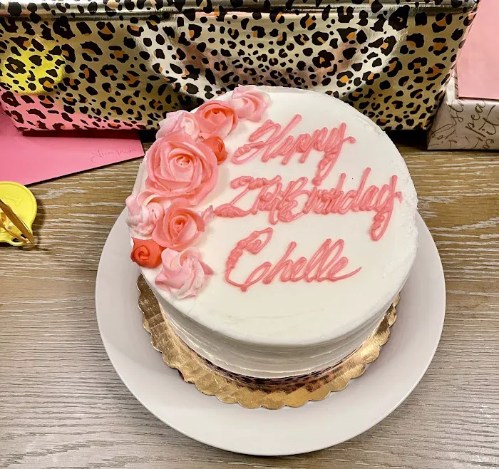 Michelle's Cakes Picture 5