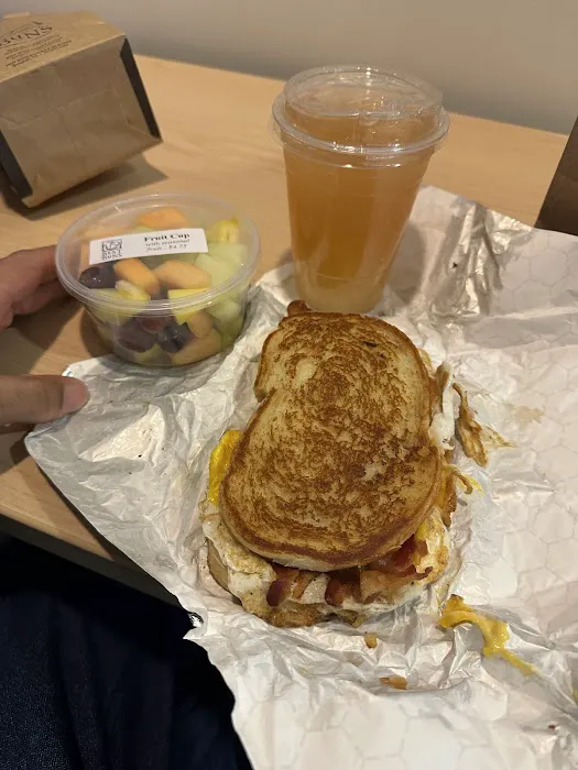Best Buns Bakery & Burgers Picture 4