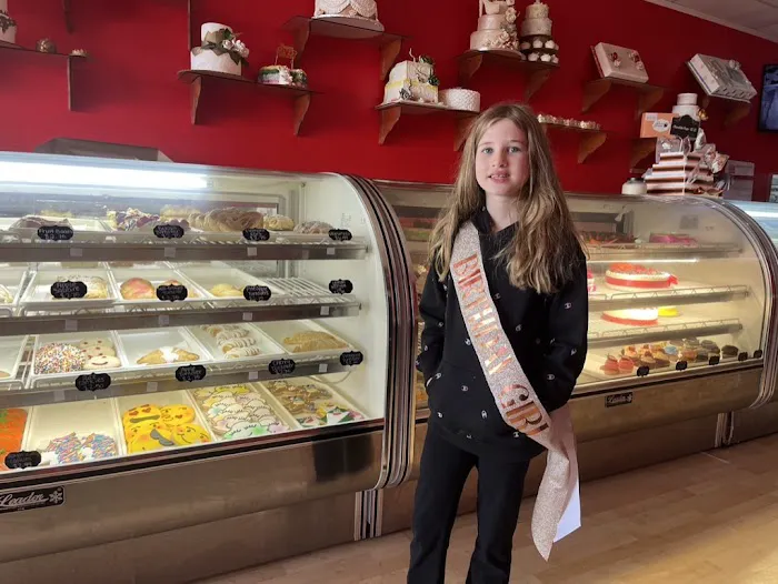Bellash Bakery Picture 3