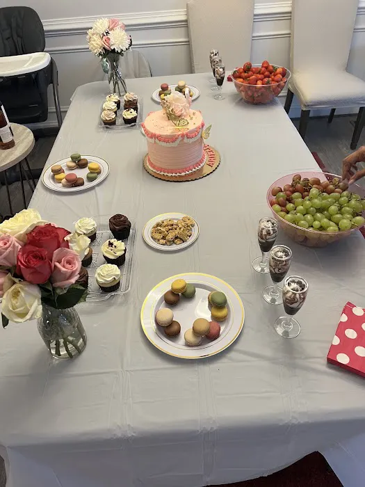 Betty's Cake Picture 8