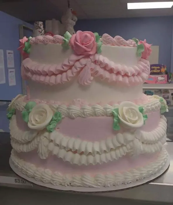 Castro's Bakery Picture 1