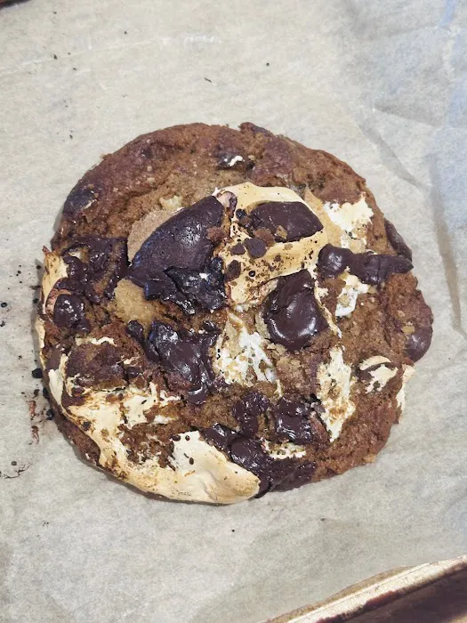 Big Mack's Treats Picture 3