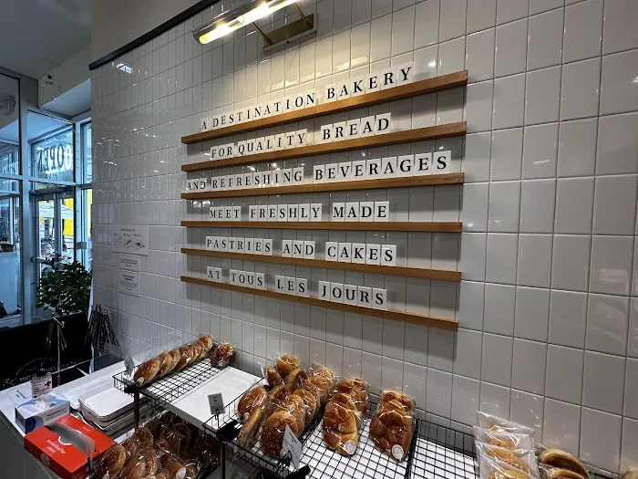 Tous les Jours Bakery & Cafe Picture 10