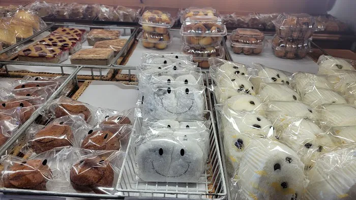 Napoleon Bakery Picture 9