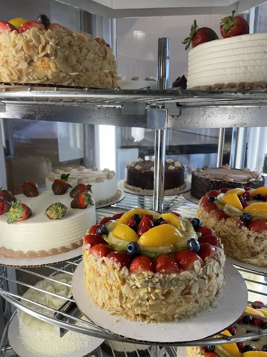 Tiffany's Bakery Picture 4