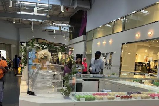 Julienne's Macarons
