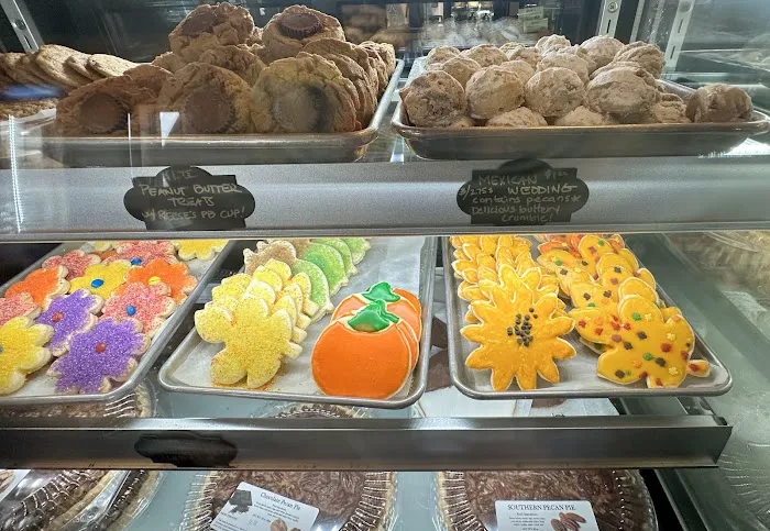 The Golden Plum Picture 1