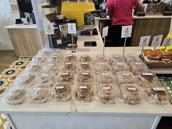 Blondie's Doughnuts Picture 3
