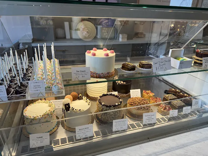 Sweet Hearts Patisserie Picture 2