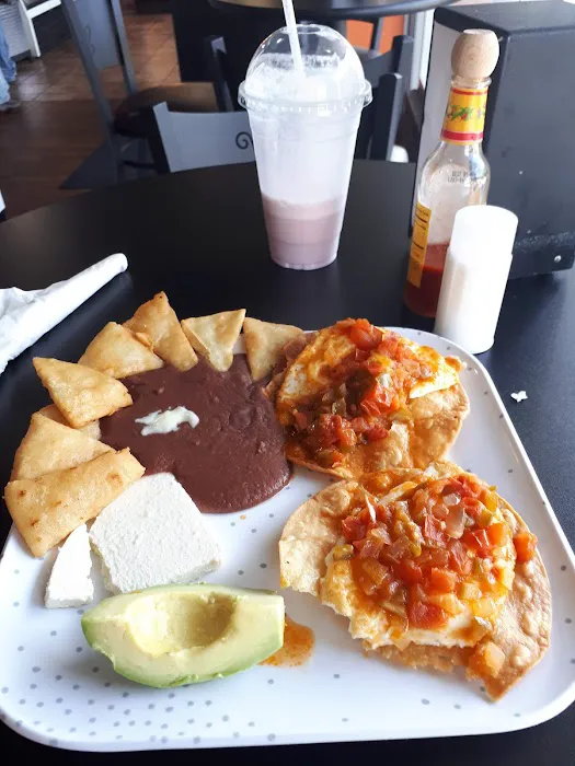 El pan Cafe Picture 2