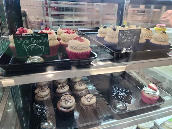 Out of the Bubble Bakery Picture 10